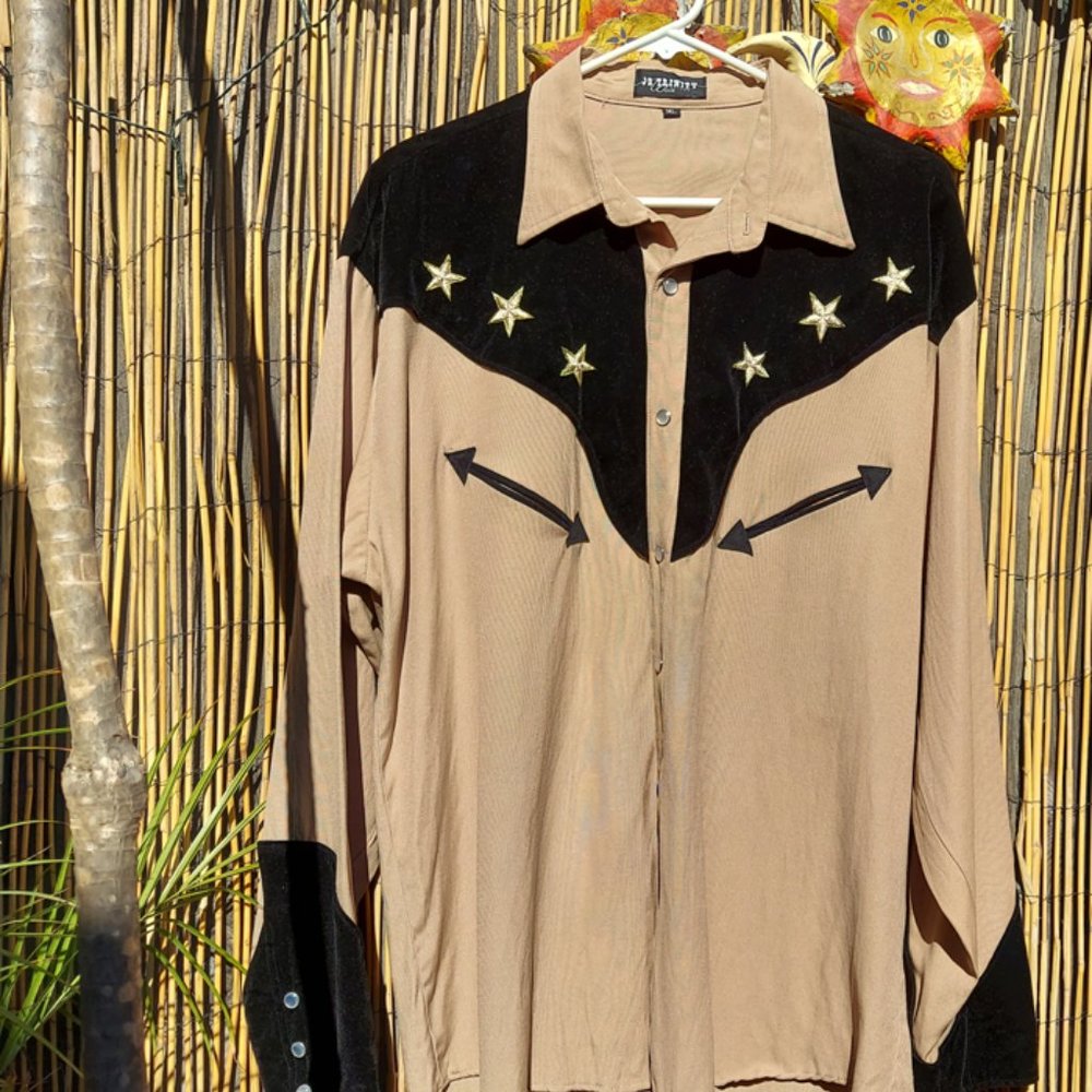 Trinity XL Western Shirt Tan, Brown Yoke w/ Stars